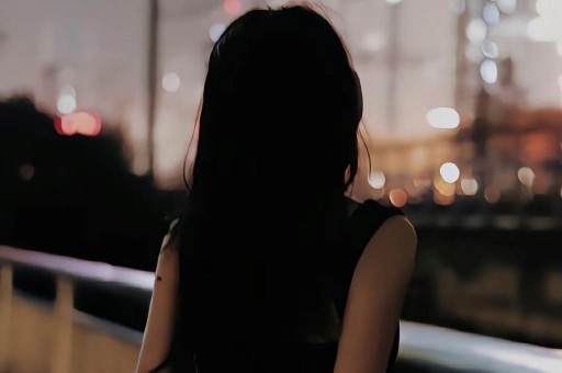 “假洋牌”售后无门带货女演员张静初面临47人集体诉讼